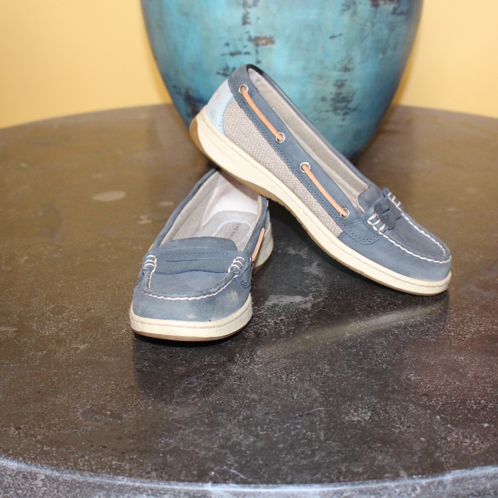 Sperry, Top siders slip on penny loafer shoes